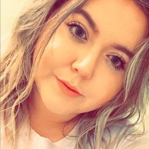 Meet your Posher, Savannah